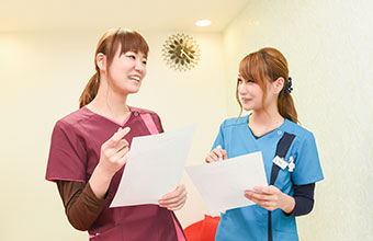 女性２ショット写真
