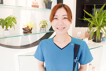 川崎 茜
